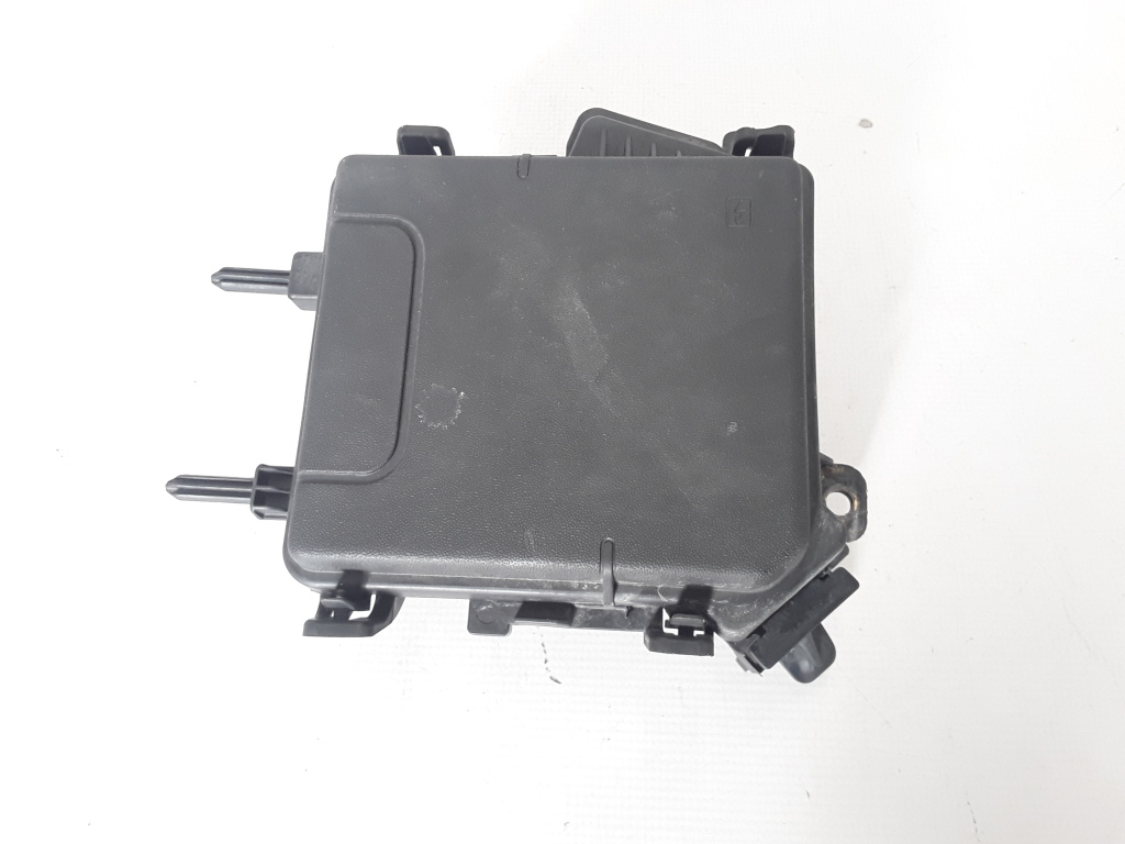 RENAULT Scenic 3 generation (2009-2015) Fuse Box Holder 284B10002R 21081182