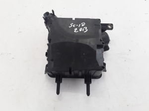  Fuse block holder under the hood 