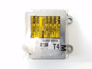 LEXUS GS (2005–2011) Airbagsteuergerät 8917030440