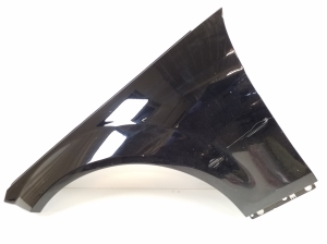   Front wing 