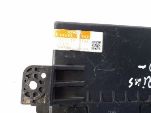TOYOTA Prius W30/35 (2009–2015) Vadības bloks 8865047060 - 4