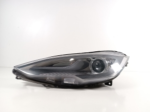 Scheinwerfer und seine Teile - 