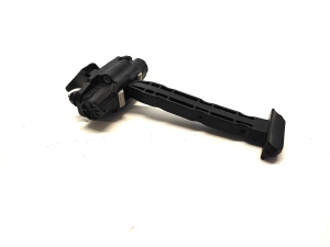 Tesla Model Y Y (2020–2026) Front door check 1500682-00-B - 2