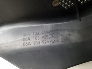 AUDI A3 8L (1996–2003) Engine cover 06A103925 - 2
