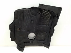 AUDI A6 C5 (1997–2005) Mootori ilukate 058103724 - 2