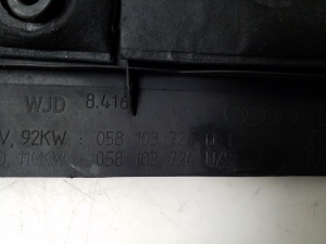 AUDI A6 C5 (1997–2005) Mootori ilukate 058103724 - 3