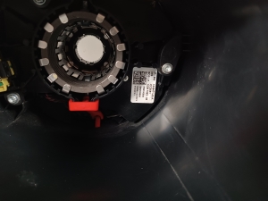 Tesla Model S S (2012–2026) Schalter und seine Teile 100847100A - 5