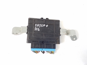 Mitsubishi Pajero III (1999–2006) Relais ABS-Block MR400420 - 2