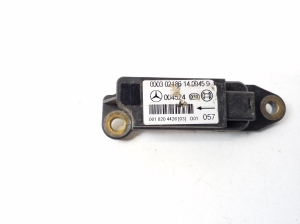 Mercedes Benz C-Class 203 (2000–2007) Airbag sensor A0018204426 - 3