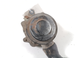  EGR valve 