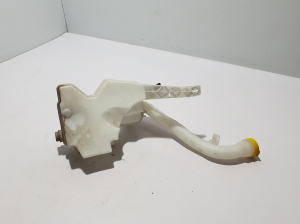 RENAULT Clio IV (2012–2019) Front washer fluid reservoir 289104250R - 2
