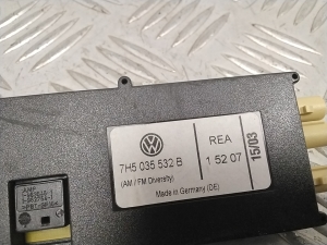 Volkswagen Multivan V (2003–2026) Antenna amplifier 7H5035532B - 4