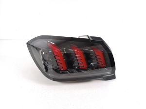 Peugeot 208 (2019–2026) Eckleuchte hinten 9823216880