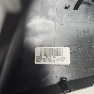 Ford Mustang (2015–2026) Side mirror cover 2026270 - 2