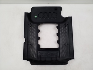 AUDI A8 D2 (1994–2002) Mootori ilukate 077103935J - 3