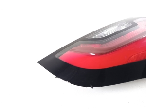  Rear corner lamp 