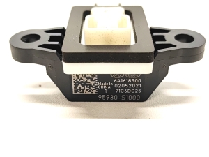 Hyundai IONIQ 5 I (2021–2026) Airbag sensor 95930-S1000 - 3