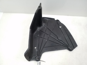 Plaque de protection sous la carrosserie arrière - 8K0825219A