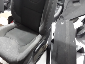 RENAULT Clio IV (2012–2019) Interior and its parts - 4