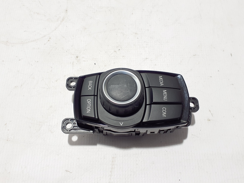 BMW 3 Series F30/F31 (2011-2020) Дисплей управления навигацией 6802932 26924288
