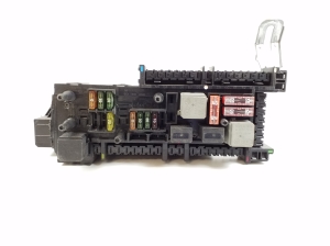 Mercedes Benz C-Class 204 (2007–2014) SAM-Block A2049001002 - 2