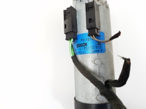 BMW 5 SERIES E60 (2003–2010) Front seat motor 0130002613 - 3