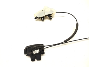 Tesla Model X X (2015–2026) Rear side door lock 1127339-00-C - 3