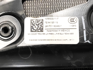 Tesla Model X X (2015–2026) Tagumise küljeukse polster 1058003-11-F - 3
