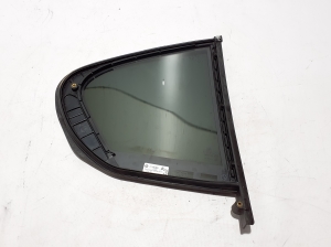BMW 5 SERIES G30 (2016–2026) Tagumise külgukse kolmnurkklaas 7387455 - 3