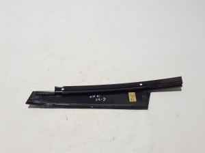 BMW 5 SERIES G30 (2016–2026) Esiukse klaasi välimine liist 7390121 - 4