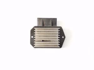 Cabin shoulder motor resistance