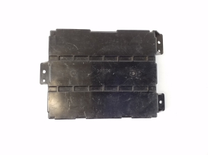 LEXUS LS (2000–2006) Juhtplokk 8865050420 - 4