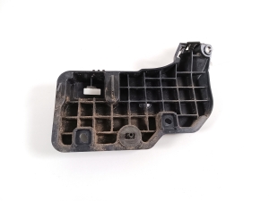 Ford Mustang (2005–2014) Rear bumper bracket DR3317D961AG - 2
