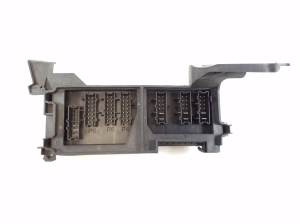 Mercedes Benz ML-Class 164 (2005–2011) Kaitsmekarp pakiruumis A1645400272 - 2