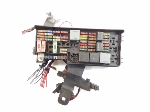 Fuse box in the trunk - A1645400272