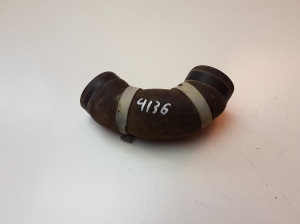 Vahejahuti voolik - 04L131521AE