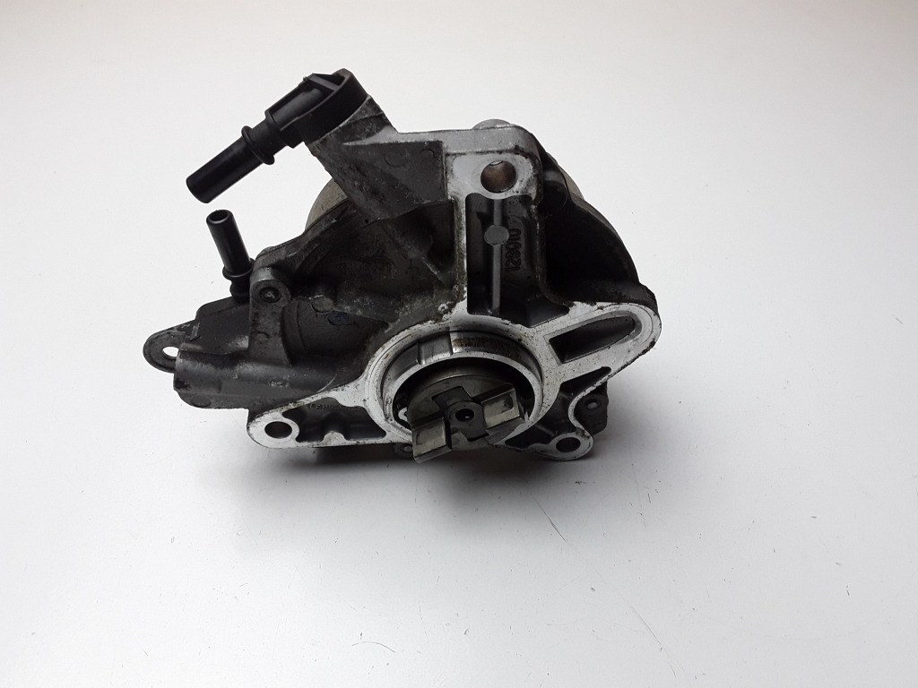 FORD Kuga 2 generation (2013-2020) Vacuum Pump 9673836180 27554035