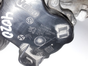  EGR valve 