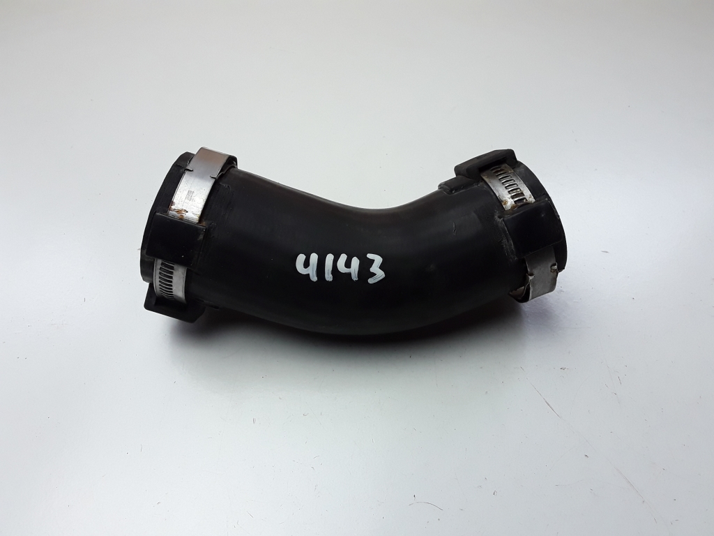 Kia Sportage (2016–2021) Intercooler hose 282542B740