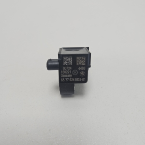 BMW 5 SERIES F10 (2010–2017) Hood impact sensor 65779241032 - 3