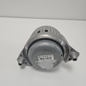 Mercedes Benz E-Class W212 (2009–2015) Engine mount A212240631701 - 3