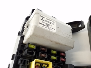 Mitsubishi Pajero IV (2006–2026) Kaitsmeplokid - 4