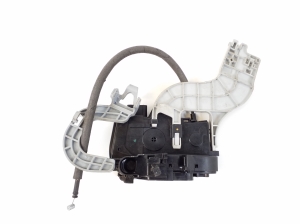 Rear side door lock - 814203U010