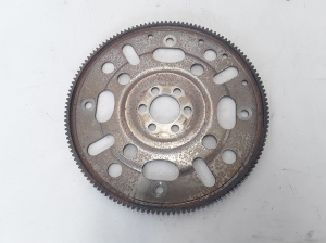  Clutch flywheel 