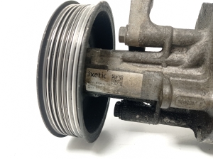  Power steering pump 