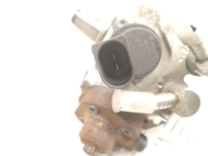 BMW 5 SERIES E61 (2004–2010) Kraftstoffpumpe 7807495 - 4