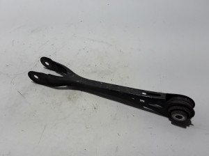 BMW 5 SERIES G30 (2016–2026) Tagasilla varras 6893528 - 3