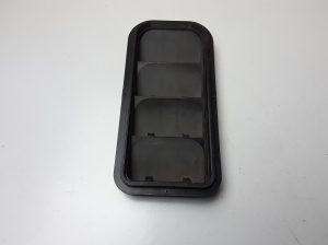 Lüftungsgitter Kotflügel hinten - 7N0819465E