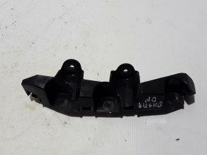   Front bumper bracket 