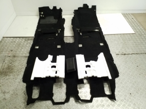 TOYOTA Land Cruiser 150 (2009–2026) Innenraumteppich 585106AP50